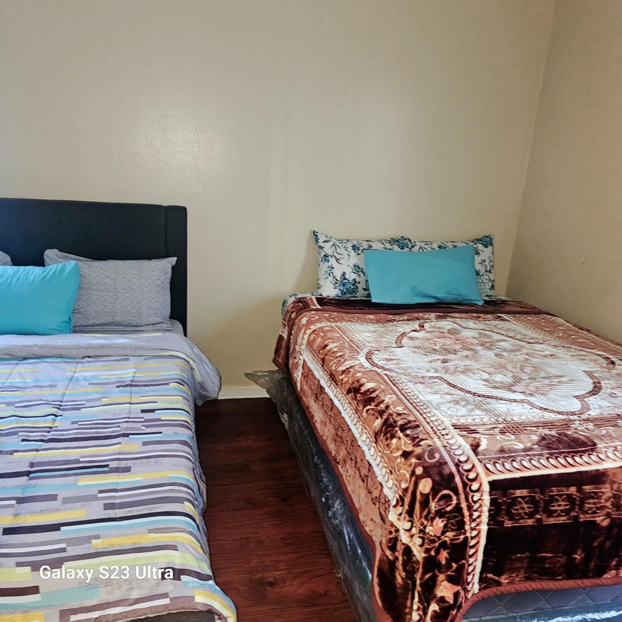 Divine Villa & Resorts Guest House - 283 Lehigh Ave Newark Bagian luar foto