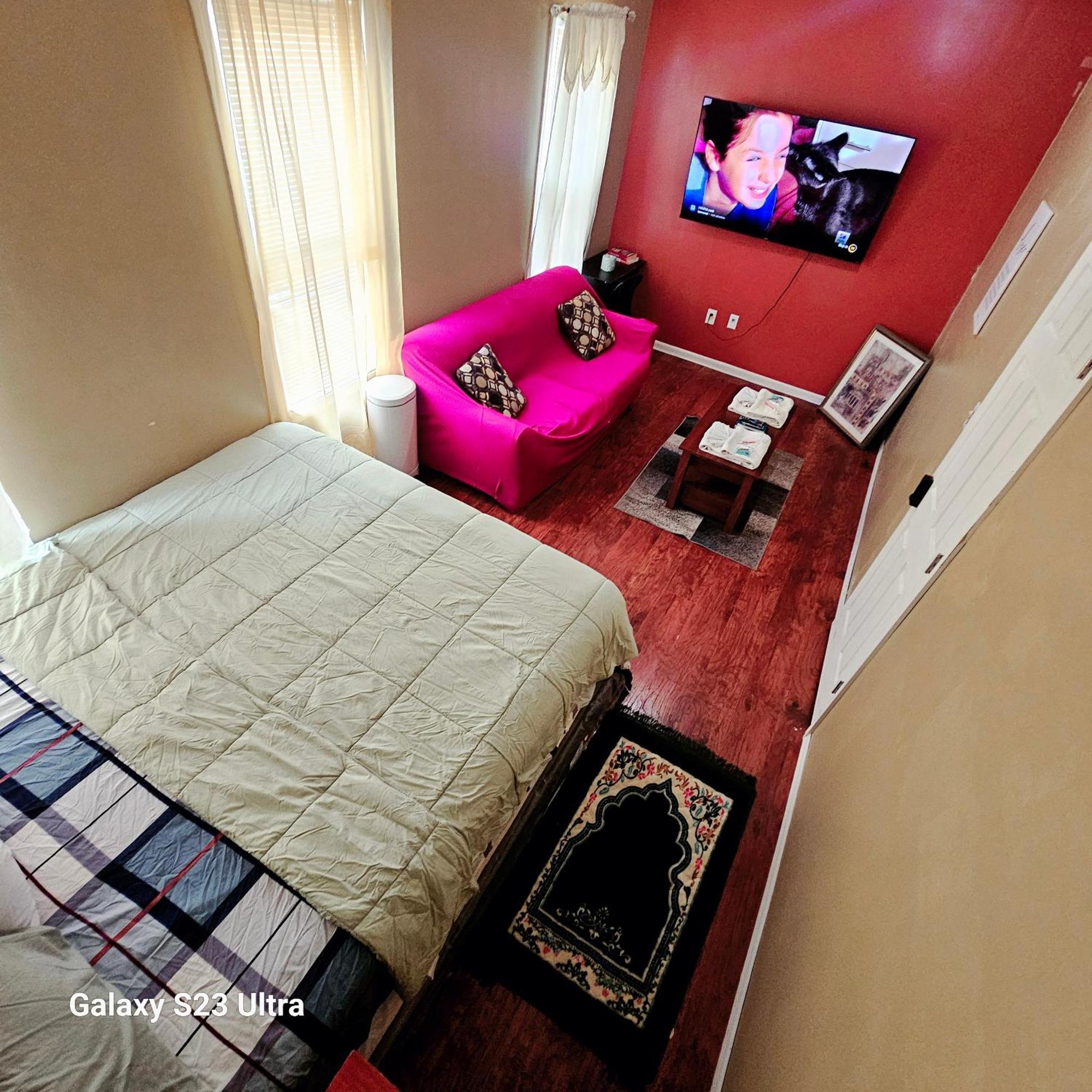 Divine Villa & Resorts Guest House - 283 Lehigh Ave Newark Bagian luar foto